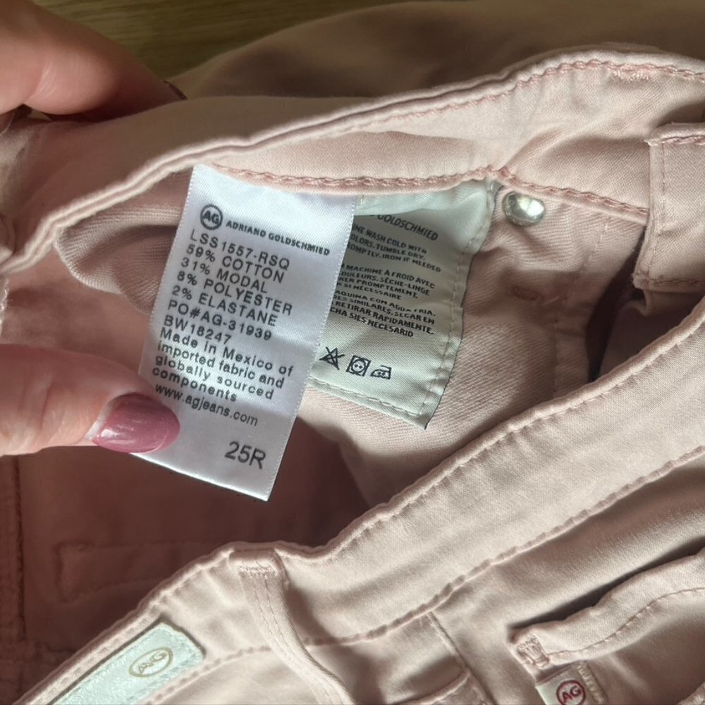 Ag Adriano goldschmied prima crop Powder pink midrise cigarette crop Size 25R - Picture 8 of 9